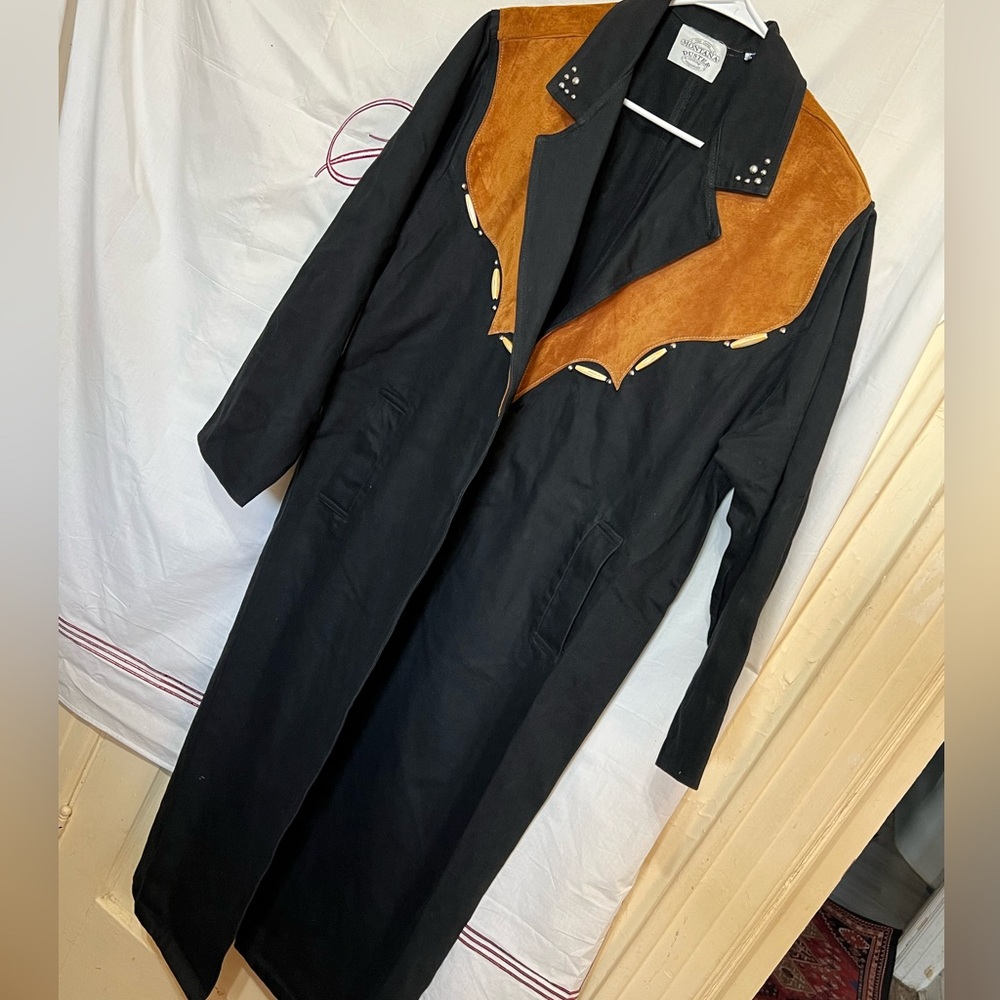 Duster coat men M / wmn  XL UNISEX 
 SUEDE TOP 
BRAND MONTANA DUSTER
NEW